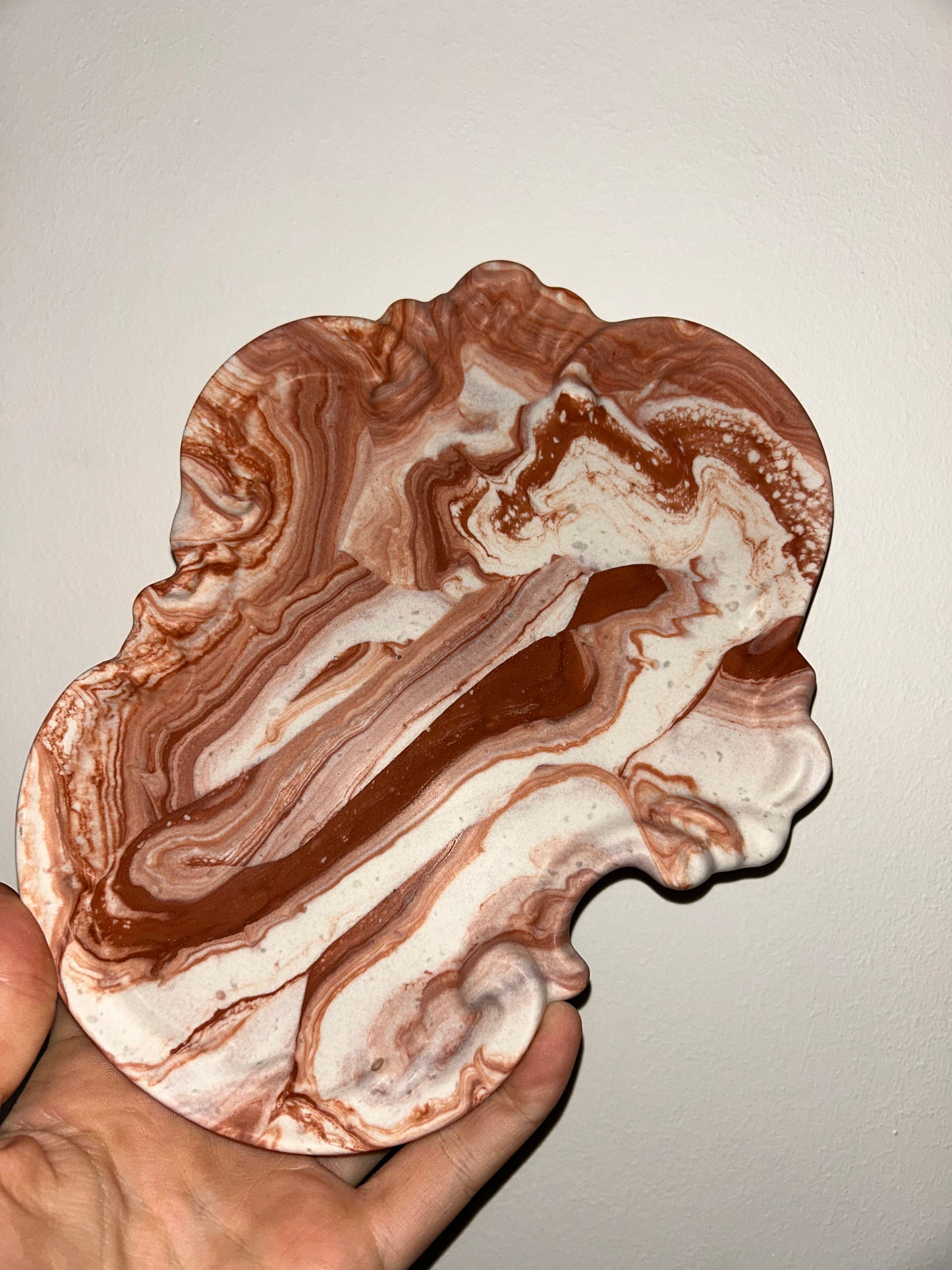 Crée ton plateau jesmonite